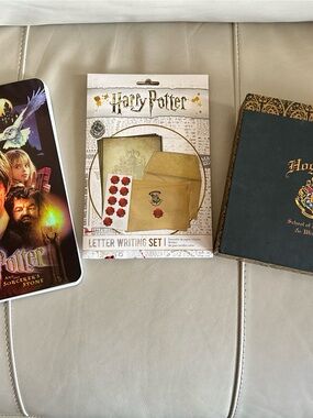 Harry Potter stationary bundle with spiral notebook